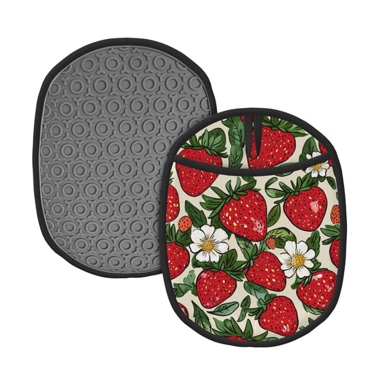 Strawberry Pattern Silicone Oven Mat – Heat-Resistant Multifunctional Pad with Hanging Loop – Non-Slip Insulated Kitchen Pot Holder (9.4"x7.5")