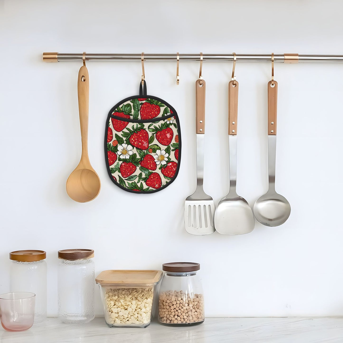 Strawberry Pattern Silicone Oven Mat – Heat-Resistant Multifunctional Pad with Hanging Loop – Non-Slip Insulated Kitchen Pot Holder (9.4"x7.5")